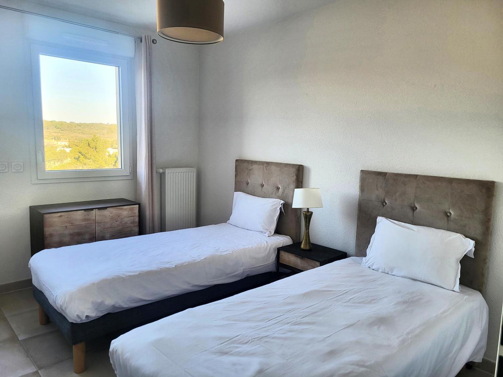 Zenao Appart'Hotels Villeneuve-Les-Avignon Ngoại thất bức ảnh